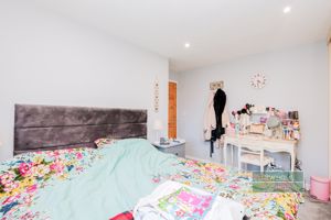 Photo 18- click for photo gallery